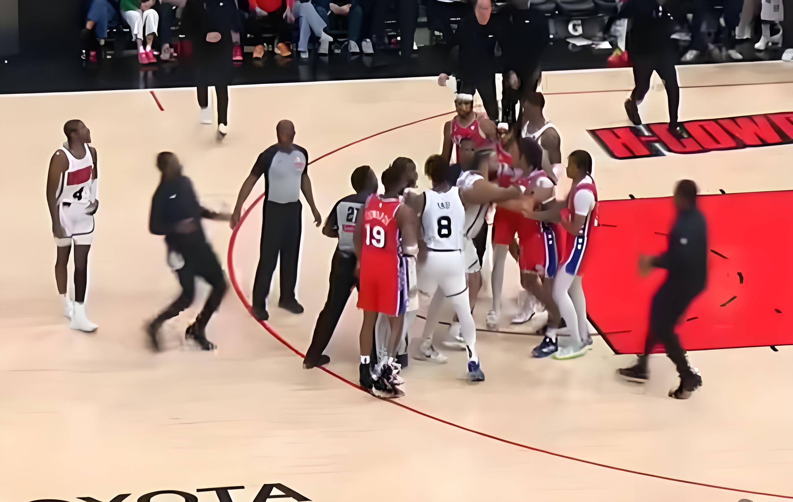 关于阿斯顿维拉发布备战花絮，今晚调整名单，NBA常规赛任务艰巨，轮换策略成焦点的信息Kaiyun中国大陆全站注册